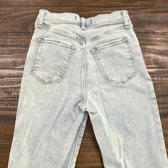 A&F Light Blue Flare Jeans - Picture 3 of 4